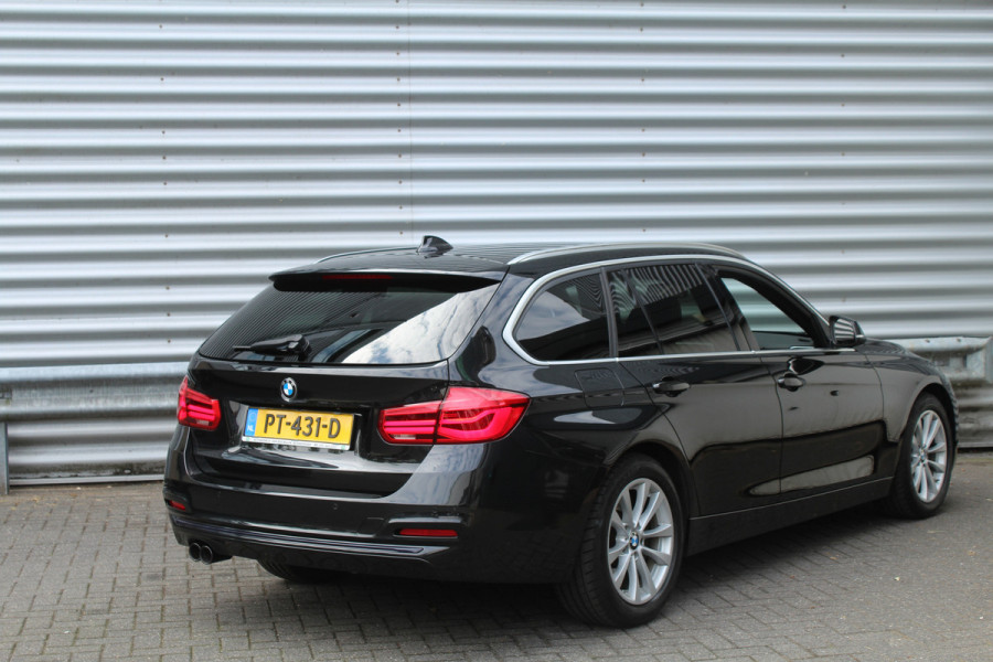 BMW 3 Serie Touring 320i 184pk High Executive Automaat NL-Auto NAP Clima Cruise Navi PDC El. Klep 18"LMV