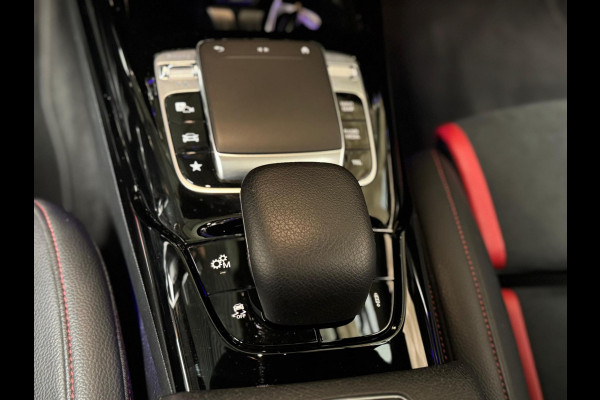 Mercedes-Benz A-Klasse AMG A35 4MATIC Edition 1 l Kuipstoelen l HUD l Memory l Burmester l 360 camera