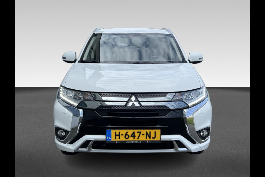 Mitsubishi Outlander 2.4 PHEV Pure | trekhaak