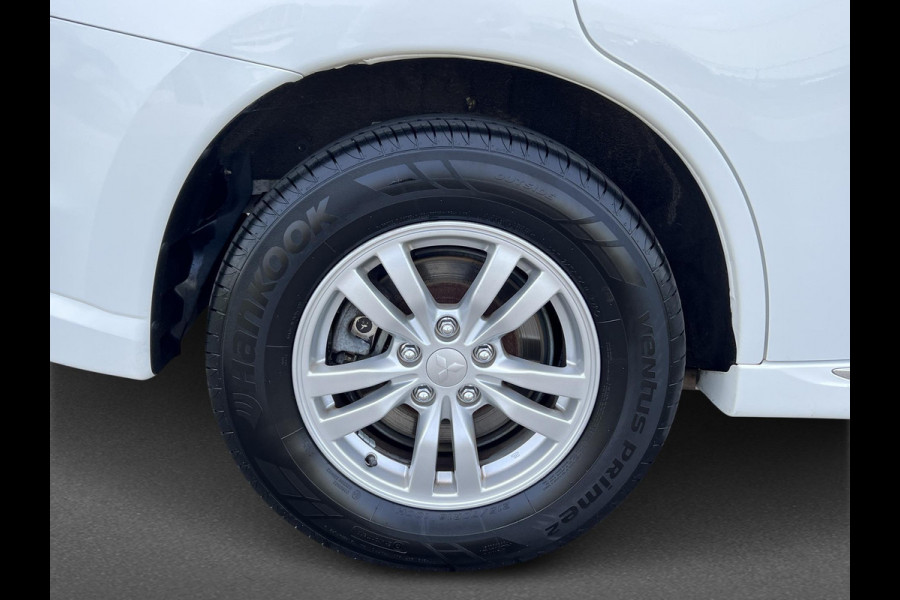 Mitsubishi Outlander 2.4 PHEV Pure | trekhaak