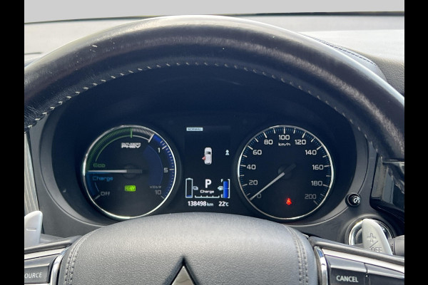 Mitsubishi Outlander 2.4 PHEV Pure | trekhaak