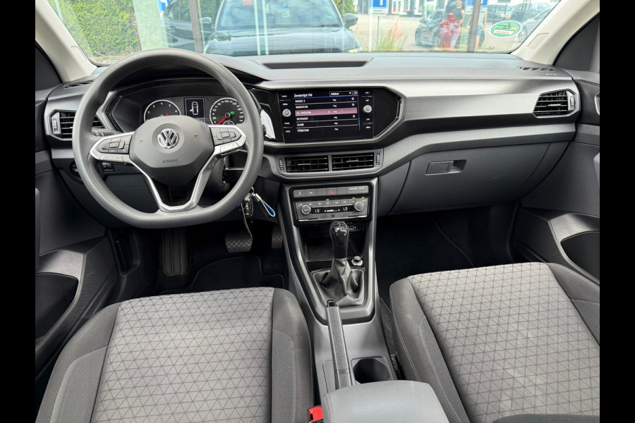 Volkswagen T-Cross 1.0 TSI Style Business R - Automaat- Navi - Trekhaak - Climate
