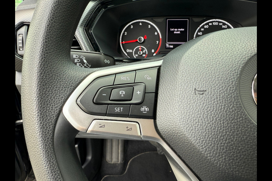 Volkswagen T-Cross 1.0 TSI Style Business R - Automaat- Navi - Trekhaak - Climate