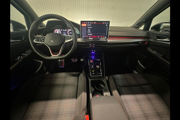 Volkswagen Golf 2.0 TSI GTI | FACELIFT | PANO | HUD | 360 CAMERA | IQ LIGHTS