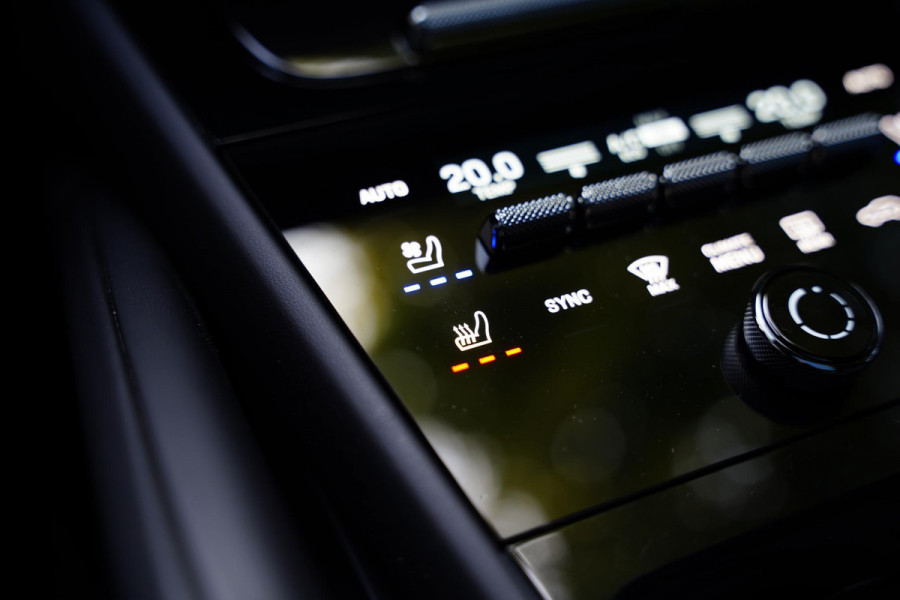 Porsche Cayenne Coupé 3.0 E-Hybrid BTW Sport Design Pakket Trekhaak Sportuitlaat