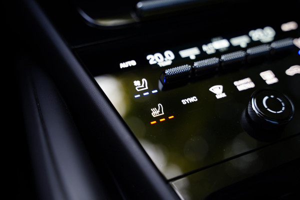 Porsche Cayenne Coupé 3.0 E-Hybrid BTW Sport Design Pakket Trekhaak Sportuitlaat