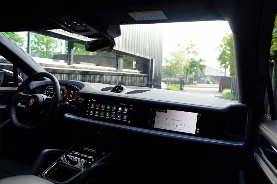 Porsche Cayenne Coupé 3.0 E-Hybrid BTW Sport Design Pakket Trekhaak Sportuitlaat