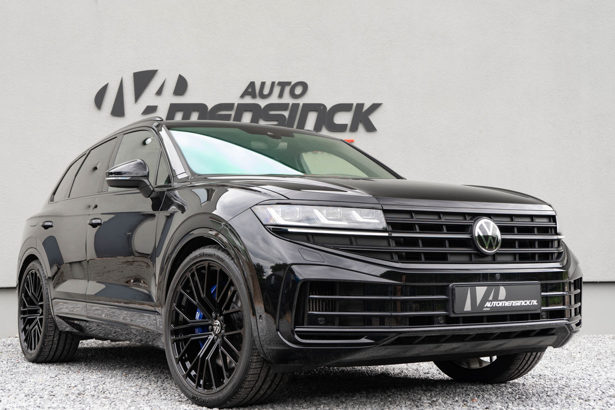 Volkswagen Touareg 3.0 TSI eHybrid 4MOTION / Puglia / Luchtvering/ Virtual Cockpit/ Panoramadak/ Trekhaak/ 280kW (381PK) Volkswagen Touareg 3.0 TSI eHybrid 4MOTION / Puglia / Luchtvering/ Virtual Cockpit/ Panoramadak/ Trekhaak/ 280kW (381PK)