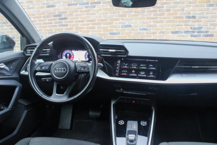 Audi A3 Sportback 35 TFSI Pro Line Park Assistent Lane assist