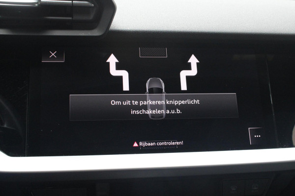 Audi A3 Sportback 35 TFSI Pro Line Park Assistent Lane assist