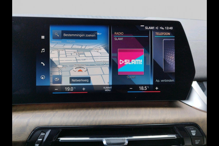 BMW 2 Serie Active Tourer 218i | automaat | volleder | Live Cockpit Plus | trekhaak | dealer onderhouden | 1e eigenaar