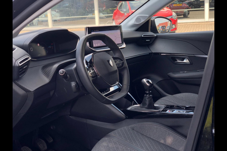 Peugeot 208 1.2 PureTech Allure | Half leder, Virt. Cockp., Navi, 360 Camera, ACC, Climate | Facelift model! |