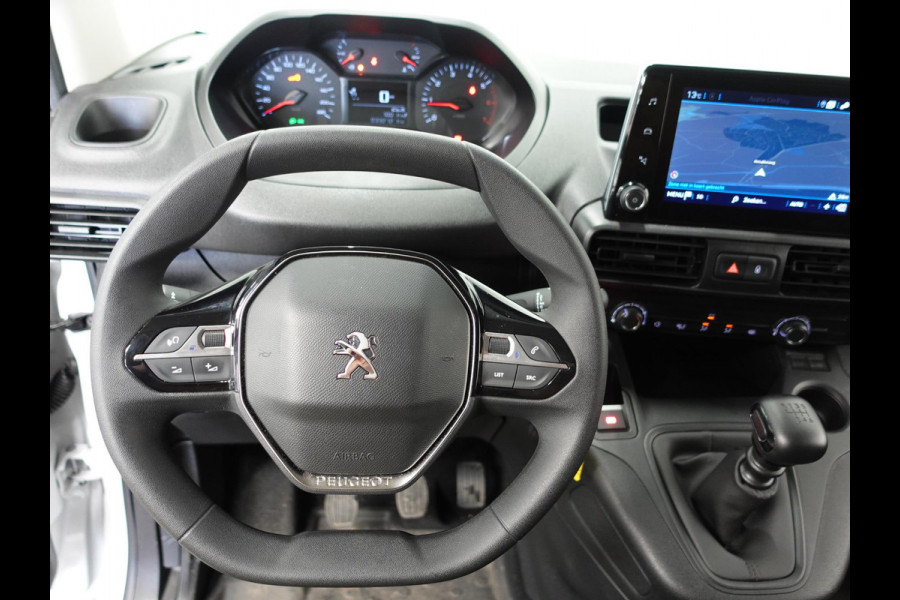 Peugeot Partner 100pk L1 Navigatie Apple Carplay Trekhaak Parkeersensoren Camera  Cruise control