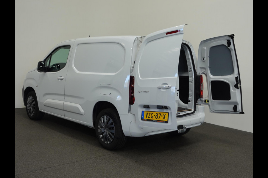 Peugeot Partner 100pk L1 Navigatie Apple Carplay Trekhaak Parkeersensoren Camera  Cruise control