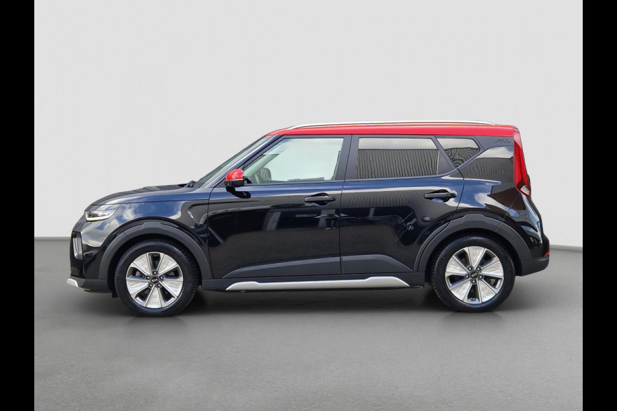 Kia e-Soul ExecutiveLine 64 kWh Kia e-Soul ExecutiveLine 64kWh Automaat | Leder | Harman/Kardon | Clima | Navi | Camera | PDC | Cruise | LED |