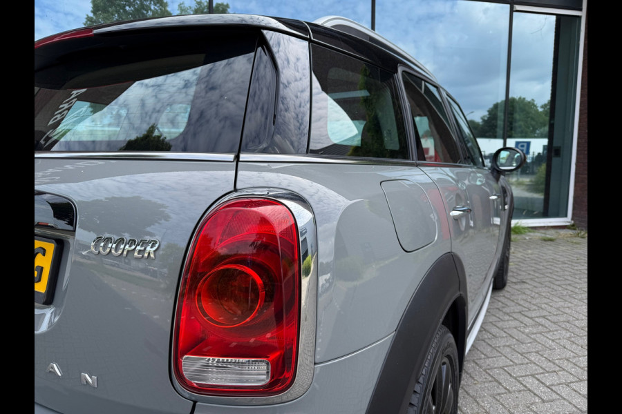 MINI Countryman 1.5 Cooper Pepper Business- Panoramadak - Navi - Parkeerhulp v+a - Climate