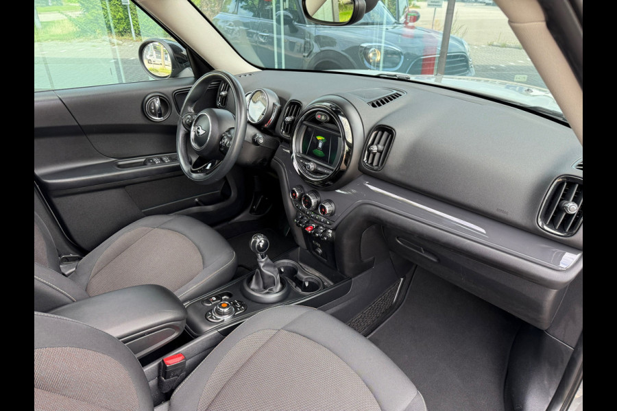 MINI Countryman 1.5 Cooper Pepper Business- Panoramadak - Navi - Parkeerhulp v+a - Climate