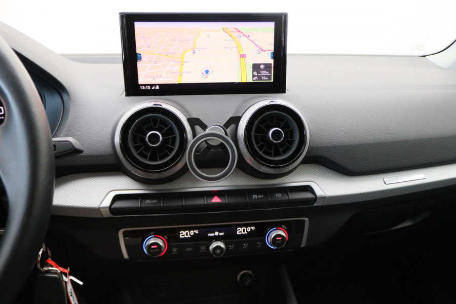 Audi Q2 35 TFSI Advanced edition Climate, ACC, Camera, Apple Carplay, Bluetooth, LED, DAB, PDC, 17''