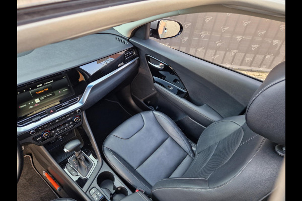Kia Niro 1.6 GDi Hybrid ExecutiveLine | Trekhaak | Stoelventilatie | Camera | Leder | Key-Less | BSD | Pano |