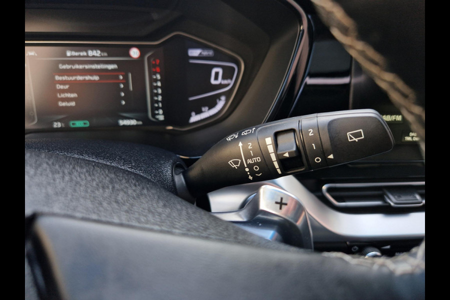 Kia Niro 1.6 GDi Hybrid ExecutiveLine | Trekhaak | Stoelventilatie | Camera | Leder | Key-Less | BSD | Pano |