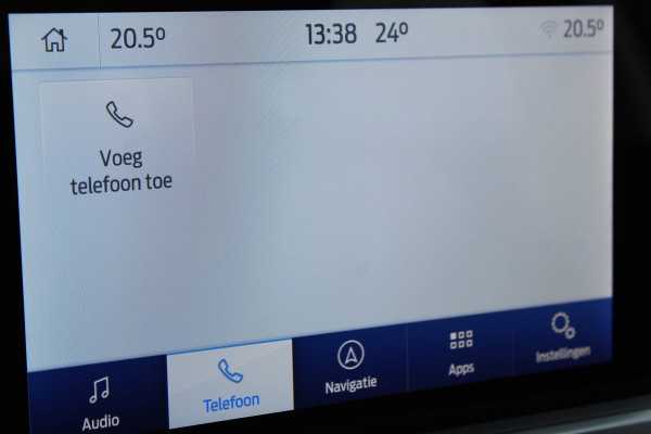 Ford FOCUS Wagon 1.0-125pk EcoBoost Titanium Business. Ruime, zeer geschikte gezinsauto ! Autm. airco dual, stoel-, stuur- en voorraamverw., LM wielen, trekhaak, metallic lak, navigatie, telefoonvoorb., cruise control etc