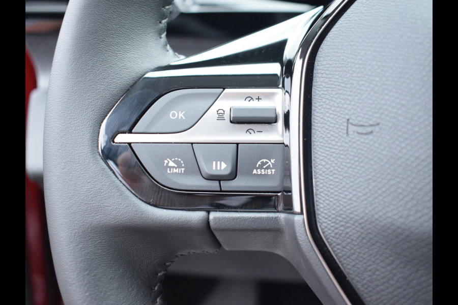Peugeot 308 1.6 Plug-in Hybrid 180 Allure TREKHAAK | NAVI & CARPLAY | CAMERA MET SENSOREN | E.C.C. |