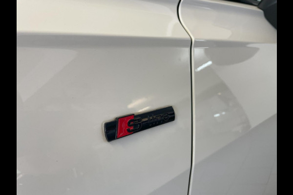 Audi A6 Avant 55 TFSI e quattro Competition 367PK AIRCO NAVI CRUISE BT CAMERA STOELVERW VELGEN DIG TELLER VELGEN 21INCH NIEUWSTAAT