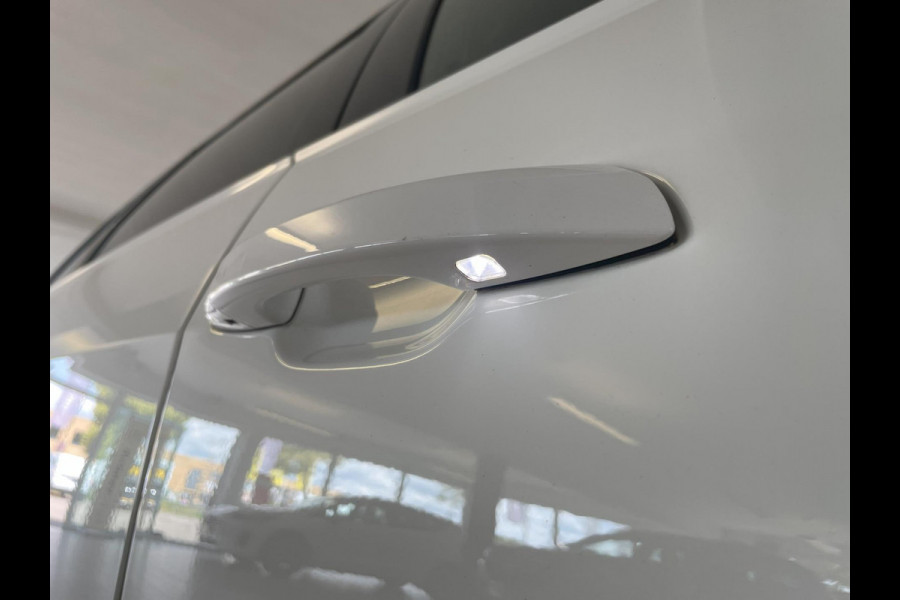 Audi A6 Avant 55 TFSI e quattro Competition 367PK AIRCO NAVI CRUISE BT CAMERA STOELVERW VELGEN DIG TELLER VELGEN 21INCH NIEUWSTAAT