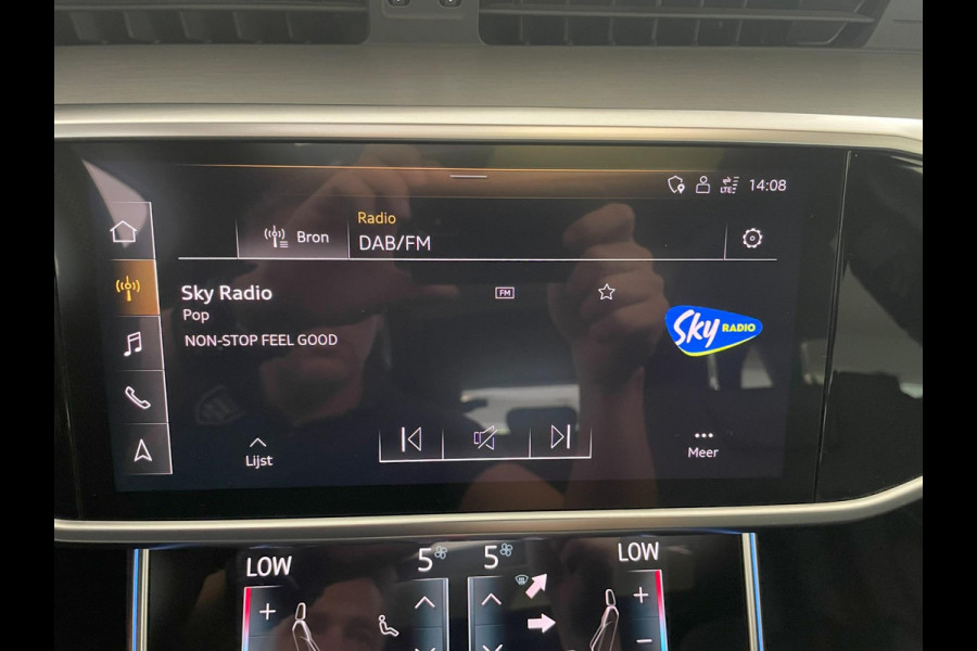 Audi A6 Avant 55 TFSI e quattro Competition 367PK AIRCO NAVI CRUISE BT CAMERA STOELVERW VELGEN DIG TELLER VELGEN 21INCH NIEUWSTAAT
