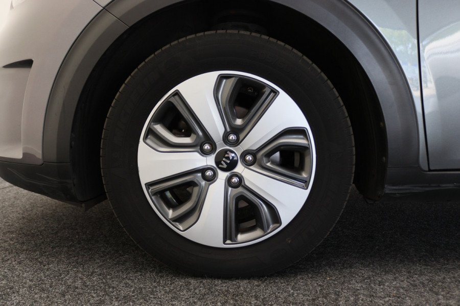 Kia Niro 1.6 GDi Hybrid DynamicLine Automaat Camera, Apple Carplay, LED, Rijstrooksensor, Climate, PDC