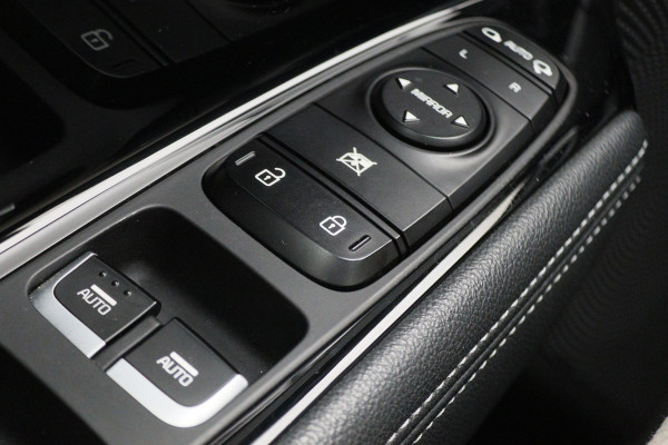 Kia Niro 1.6 GDi Hybrid DynamicLine Automaat Camera, Apple Carplay, LED, Rijstrooksensor, Climate, PDC
