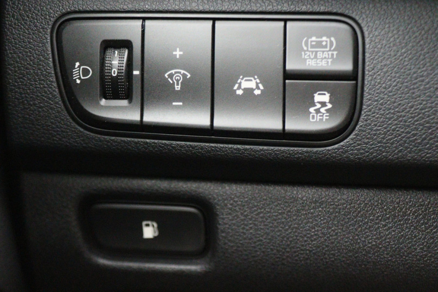Kia Niro 1.6 GDi Hybrid DynamicLine Automaat Camera, Apple Carplay, LED, Rijstrooksensor, Climate, PDC
