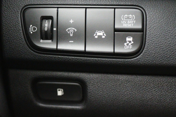 Kia Niro 1.6 GDi Hybrid DynamicLine Automaat Camera, Apple Carplay, LED, Rijstrooksensor, Climate, PDC