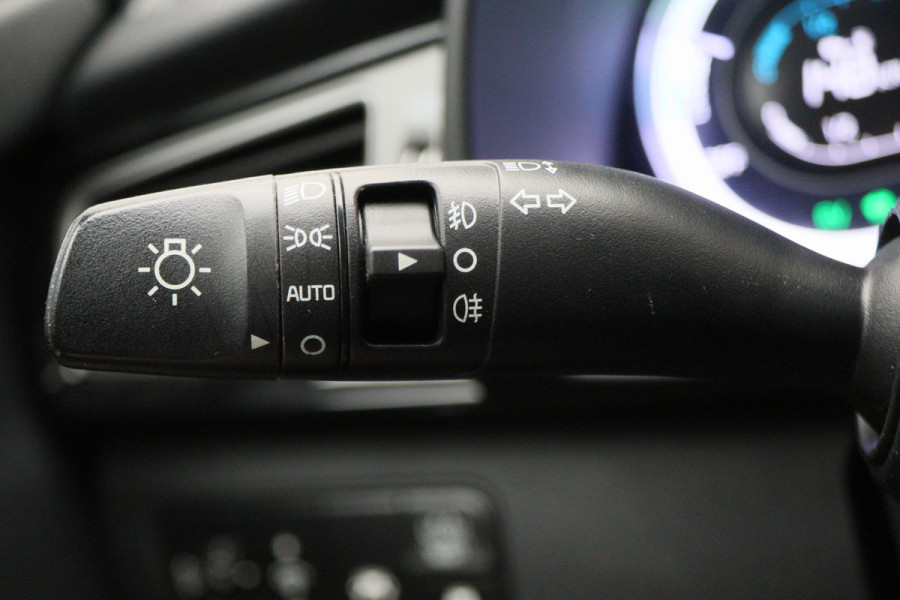 Kia Niro 1.6 GDi Hybrid DynamicLine Automaat Camera, Apple Carplay, LED, Rijstrooksensor, Climate, PDC