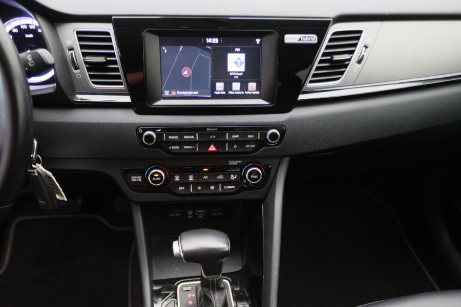 Kia Niro 1.6 GDi Hybrid DynamicLine Automaat Camera, Apple Carplay, LED, Rijstrooksensor, Climate, PDC