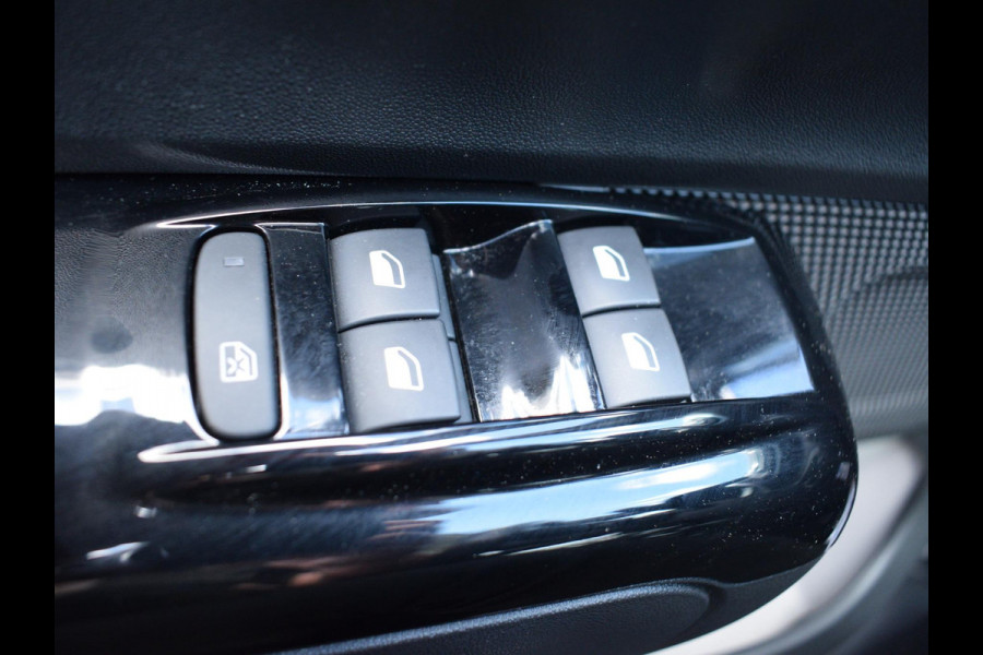 Citroën C3 1.2 PureTech Shine ACHTERUITRIJCAMERA | NAVIGATIE | E.C.C. |