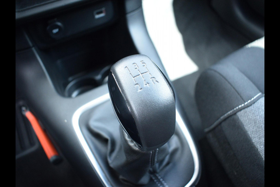 Citroën C3 1.2 PureTech Shine ACHTERUITRIJCAMERA | NAVIGATIE | E.C.C. |