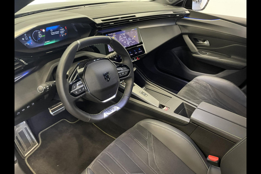 Peugeot 308 1.6 Plug-in Hybrid 180pk Automaat GT Climate Control Control Camera Achter Navigatie Apple Carplay / Android auto Velgen