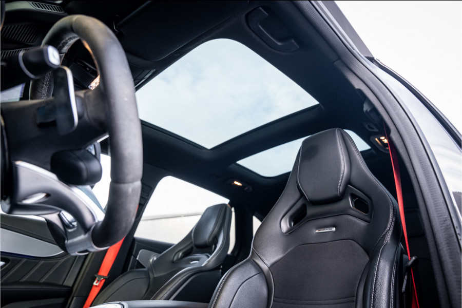 Mercedes-Benz GLC AMG GLC63 4MATIC+ /// AMG - Performance l Panorama l Trekhaak l HUD