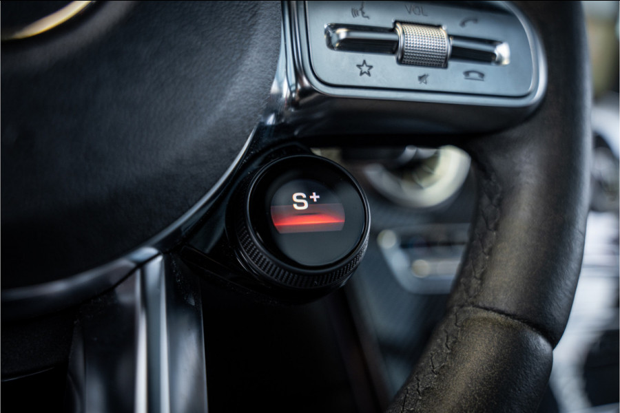 Mercedes-Benz GLC AMG GLC63 4MATIC+ /// AMG - Performance l Panorama l Trekhaak l HUD