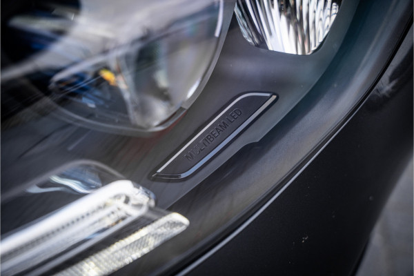 Mercedes-Benz GLC AMG GLC63 4MATIC+ /// AMG - Performance l Panorama l Trekhaak l HUD