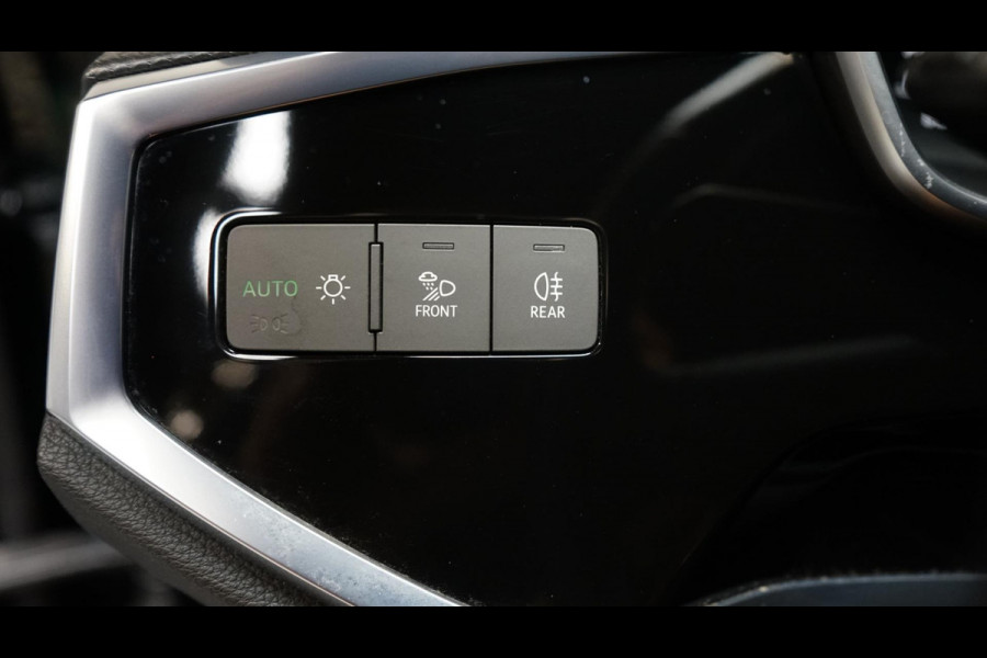 Audi Q3 Sportback 35 TFSI 3x S-Line Black Optik AUTOMAAT-ACC-CAMERA-DRIVE SELECT-KEYLESS-MATRIX LED-NAVIGATIE