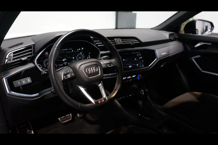 Audi Q3 Sportback 35 TFSI 3x S-Line Black Optik AUTOMAAT-ACC-CAMERA-DRIVE SELECT-KEYLESS-MATRIX LED-NAVIGATIE