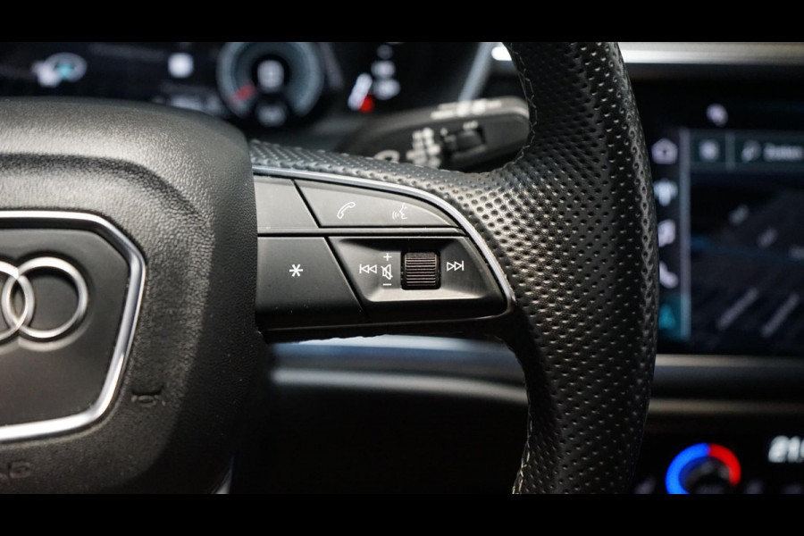 Audi Q3 Sportback 35 TFSI 3x S-Line Black Optik AUTOMAAT-ACC-CAMERA-DRIVE SELECT-KEYLESS-MATRIX LED-NAVIGATIE