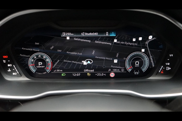 Audi Q3 Sportback 35 TFSI 3x S-Line Black Optik AUTOMAAT-ACC-CAMERA-DRIVE SELECT-KEYLESS-MATRIX LED-NAVIGATIE