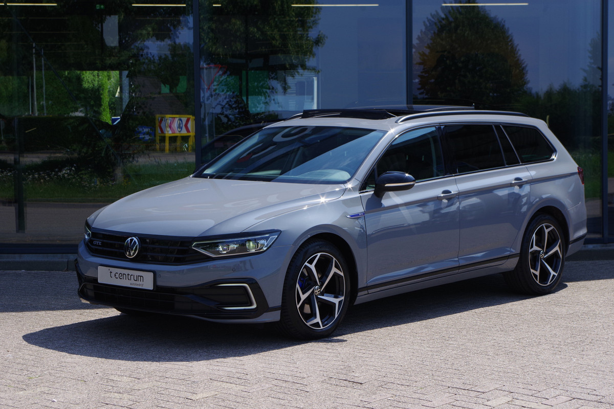 Volkswagen Passat Variant 1.4 TSI 218 PK PHEV GTE BNS R-Line, Panoramadak, Adap. Cruise Control, Matrix-LED, Head-Up, Camera Volkswagen Passat Variant 1.4 TSI 218 PK PHEV GTE BNS R-Line, Panoramadak, Adap. Cruise Control, Matrix-LED, Head-Up, Camera