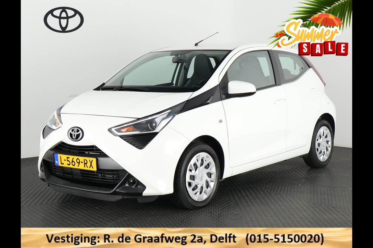 Toyota Aygo 1.0 VVT-i X-Play | Dealer onderhouden | Apple Carplay & AndroidAUTO | Airco | 1e eigenaar Toyota Aygo 1.0 VVT-i X-Play | Dealer onderhouden | Apple Carplay & AndroidAUTO | Airco | 1e eigenaar
