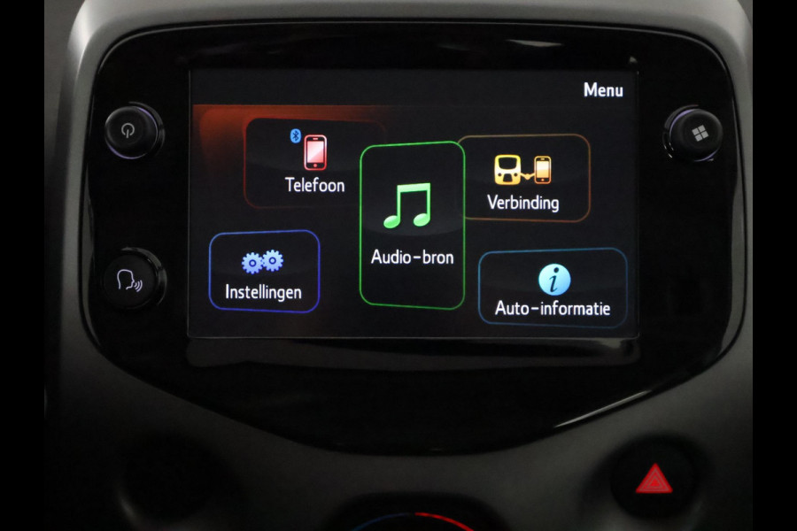 Toyota Aygo 1.0 VVT-i X-Play | Dealer onderhouden | Apple Carplay & AndroidAUTO | Airco | 1e eigenaar