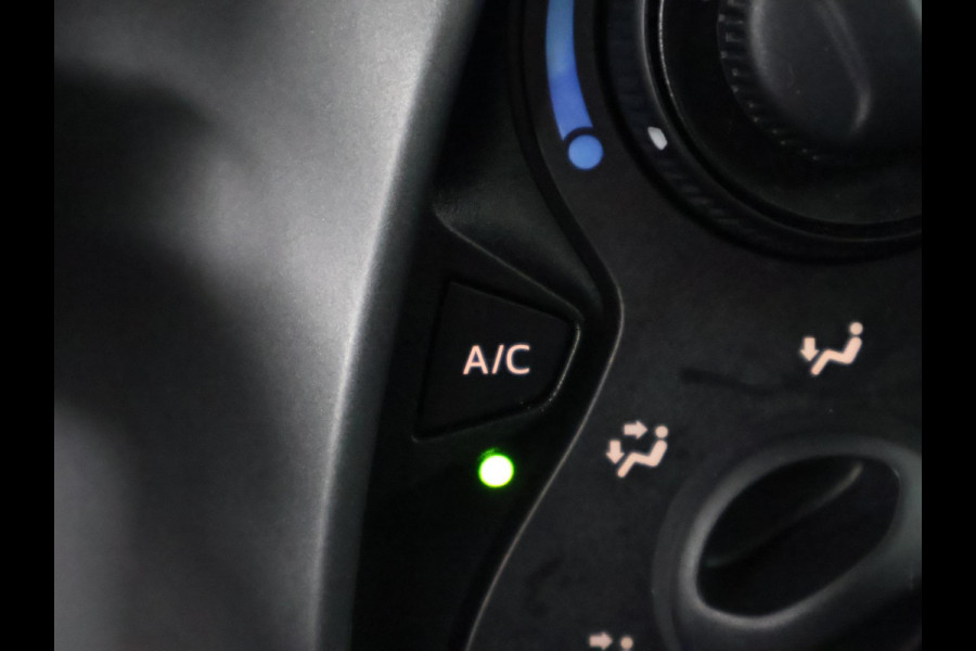 Toyota Aygo 1.0 VVT-i X-Play | Dealer onderhouden | Apple Carplay & AndroidAUTO | Airco | 1e eigenaar