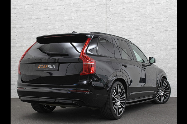 Volvo XC90 T8 R 455PK Long Range Ultimate Dark | Luchtvering | Bowers & Wilkins | 360 Camera | Panorama | Pilot-Assist | R-Design | ACC | Stoelventilatie | Trekhaak | Head-Up | Keyless-Entry | Sportstoelen | Memory | Standkachel | Stuurverwarming | Full-LED | Zonwering | BLIS | Carplay |